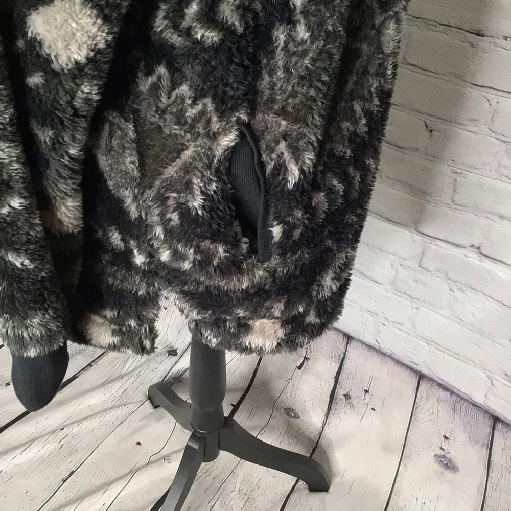 LuLaRoe black gray
